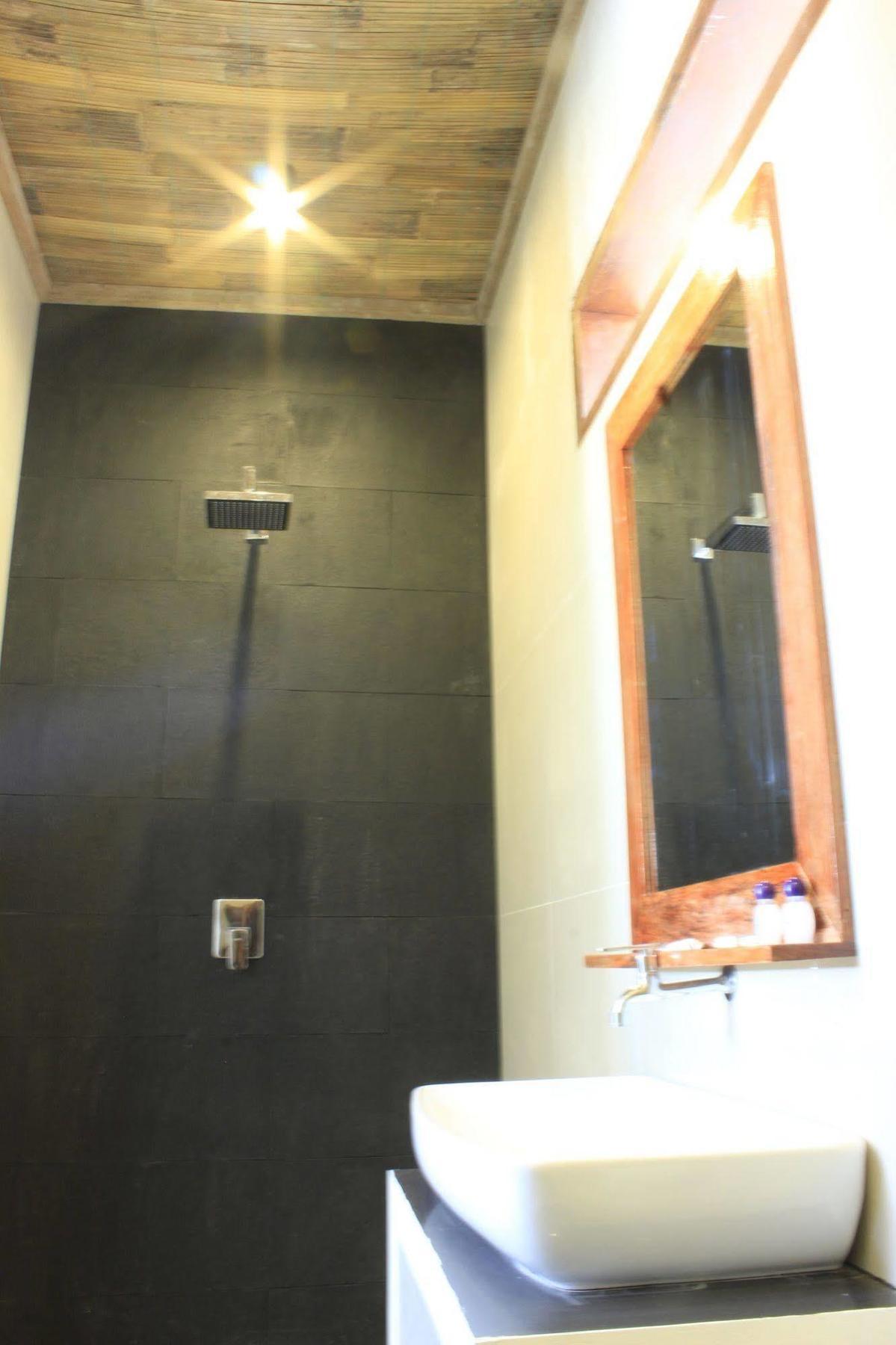 Hotel Zamburger Lombok - Previously Alam Mimpi Hotel Mangsit Zewnętrze zdjęcie
